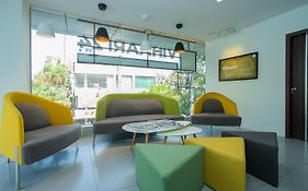 Capital O 36137 Vihaari 24 Business Hotel